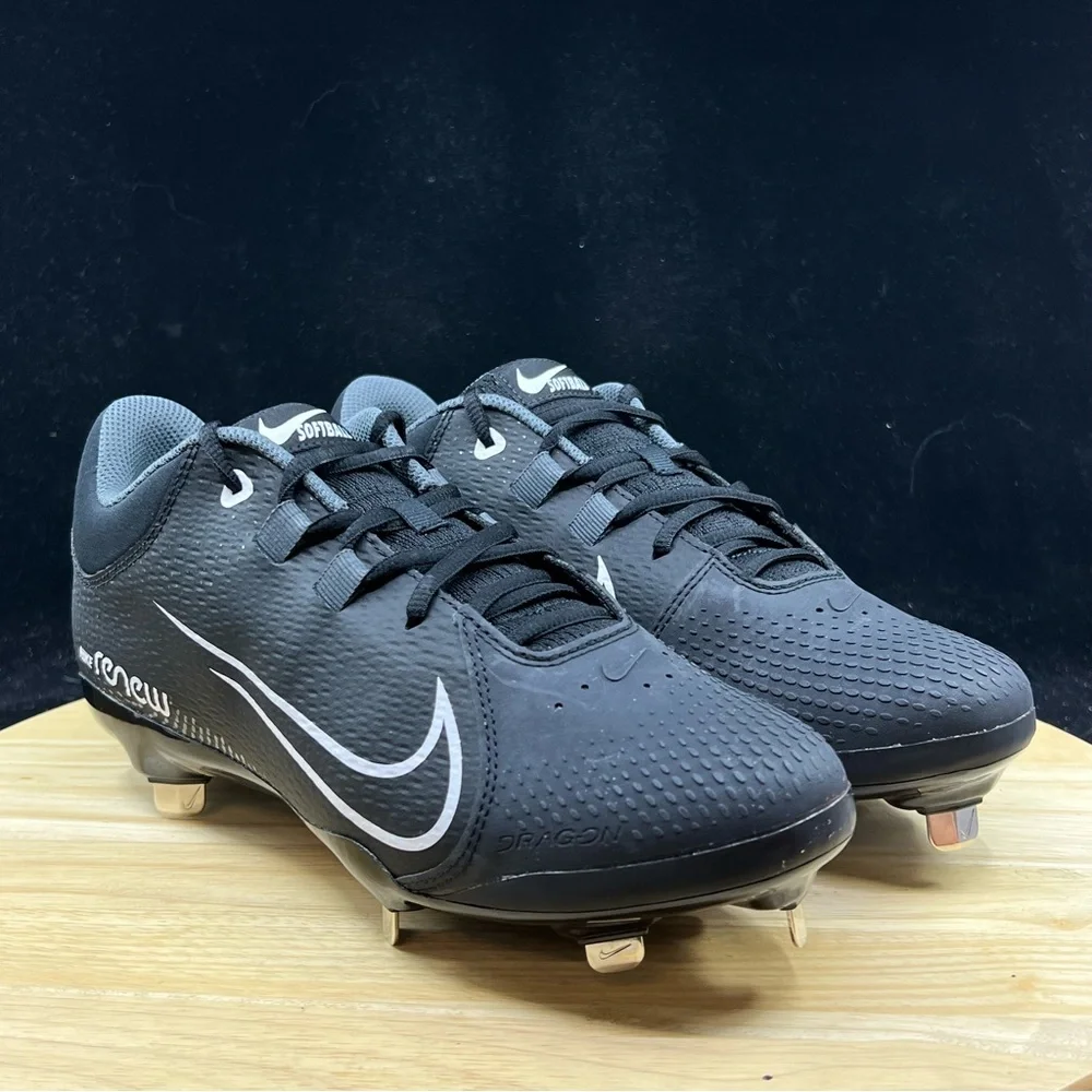 Nike Hyperdiamond 4 Pro Softball Women’s Size 9 Metal Cleats Black CZ5920-005